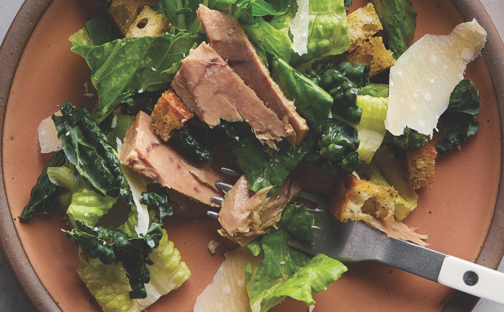 Classic Caesar Salad with Tonnino Yellowfin Tuna Fillets in Olive Oil