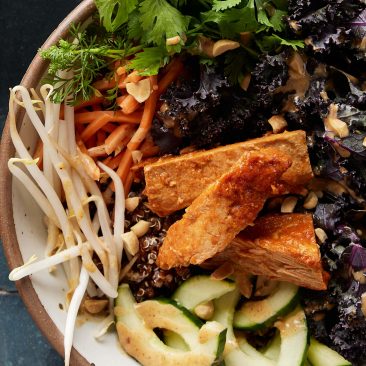 THAI TUNA BOWL