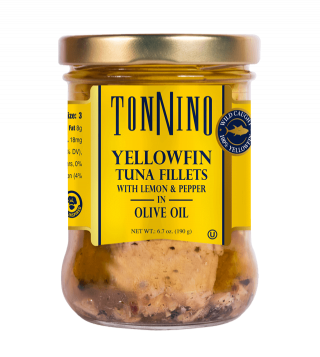 FAD-Free Yellowfin Tuna Fillets with Lemon and Pepper in Olive Oil